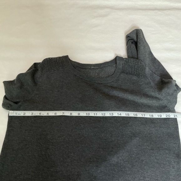 Lululemon Back to Balance Sweater Split Back Long Sleeve in Charcoal Gray - Picture 12 of 15